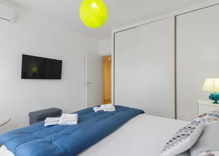 Inner City Apartments